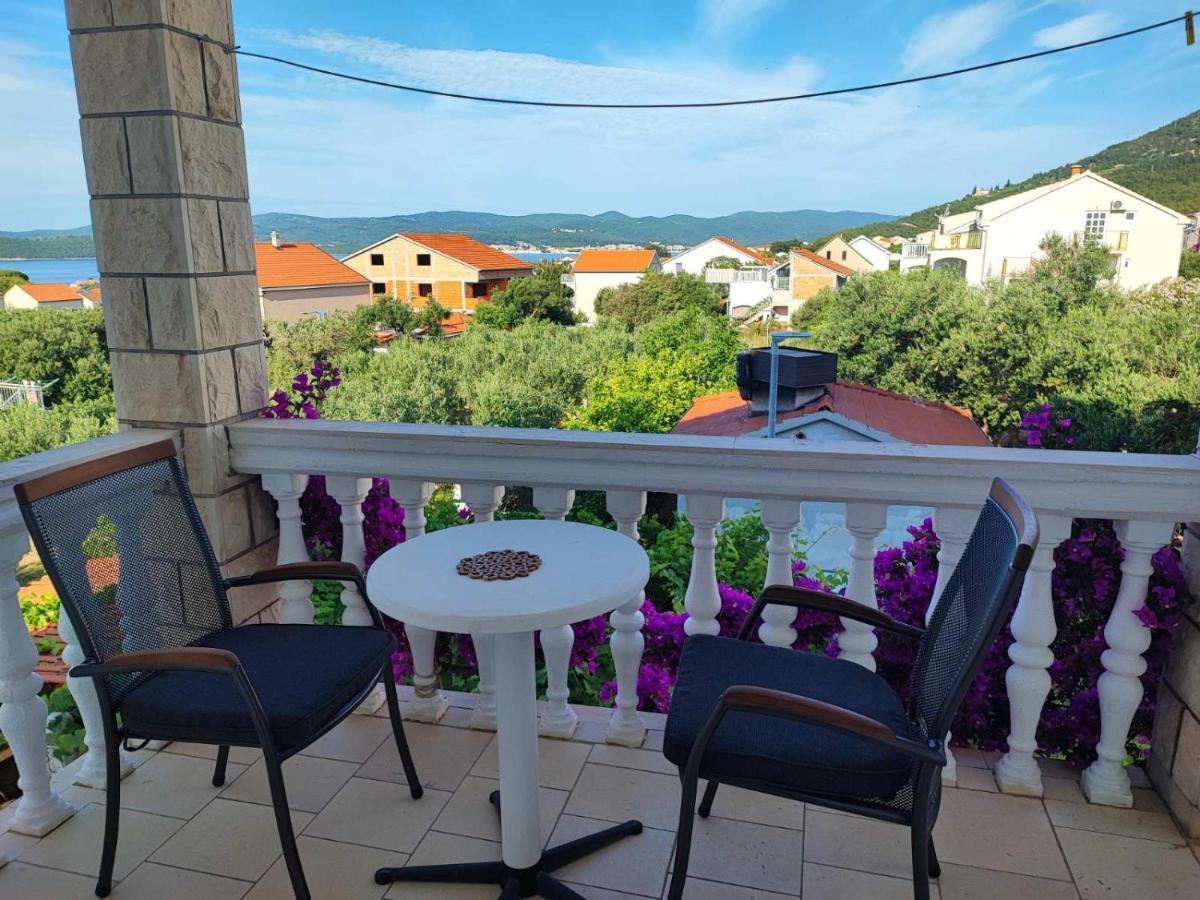 Apartments Dodik 오레비츠 외부 사진